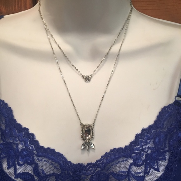 🆕Double crystal pendant necklace NWT - Picture 2 of 7
